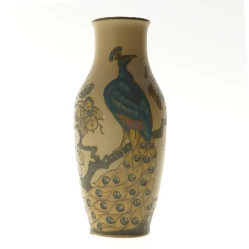Dekorativ vase med påfuglemotiv fra L. Hjorth (str. 28 cm)