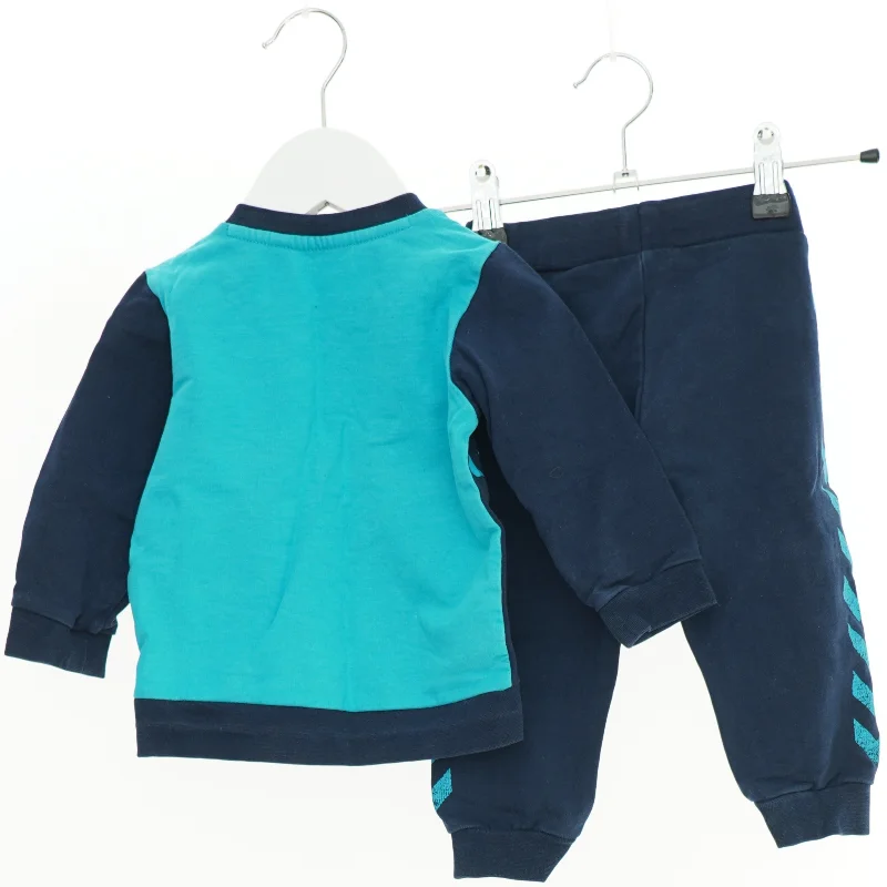Sæt Børnetøj (2 stk.) fra Hummel (str. 74 cm)