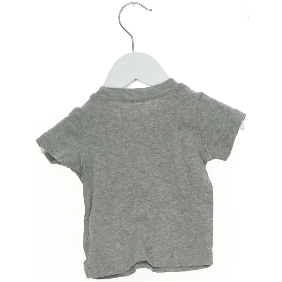 T-Shirt fra Carter’s (str. 68 cm)