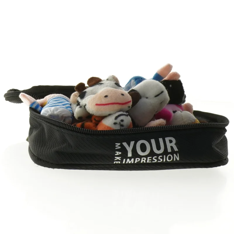 Fingerdukker i stof med taske