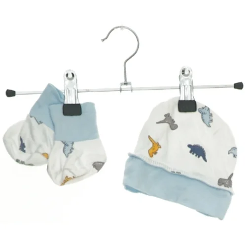 Baby handsker og hue (str. 62 cm)