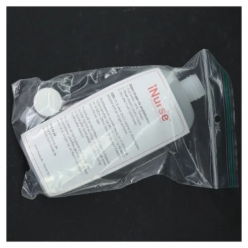 Tom plastikflaske med emballage