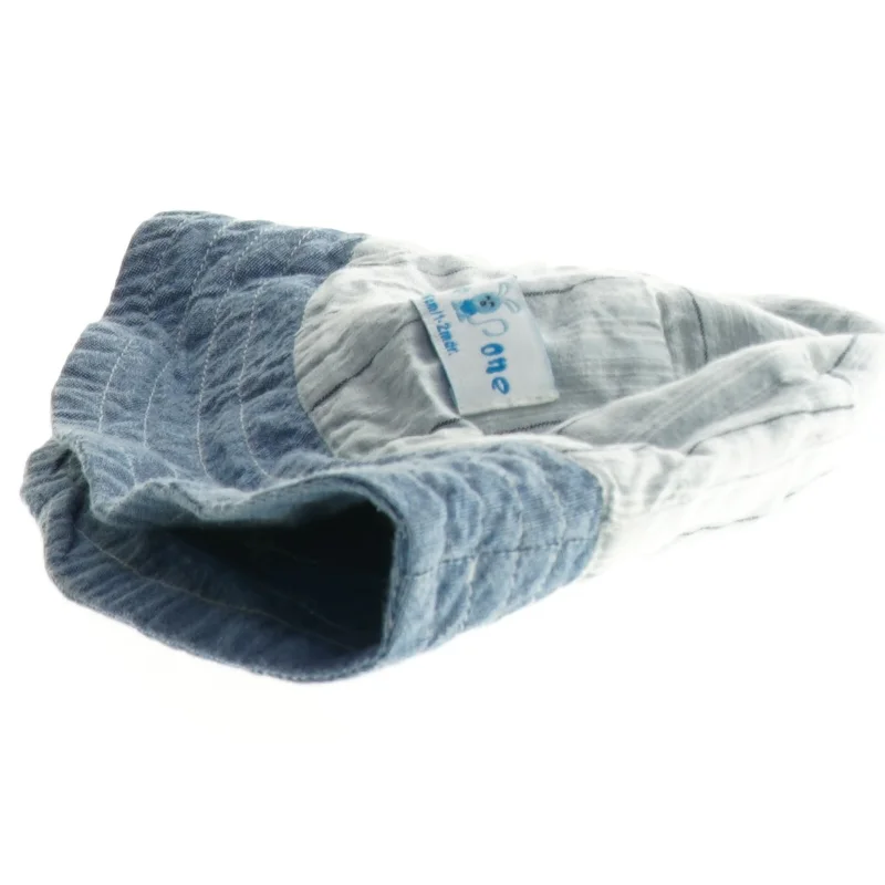 Blå hat (str. 1-2 måneder)