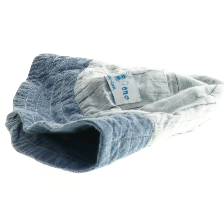 Blå hat (str. 1-2 måneder)