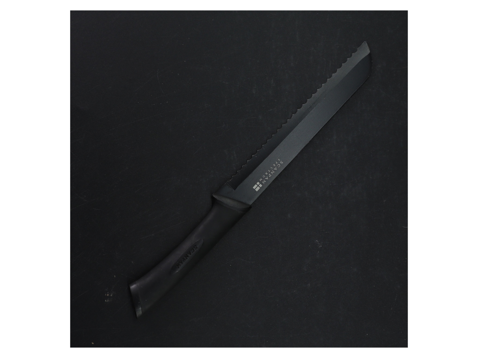 Brødkniv fra Scanpan (str. 30x3 cm)