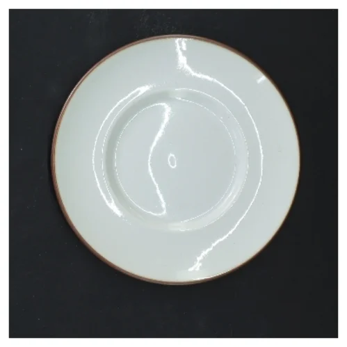 Hvid porcelænstallerken med brun kant, Domino (str. Ø 13,5 cm) fra Royal Copenhagen