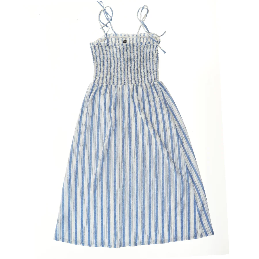 Sommerkjole med blå og hvide striber fra H&M (str. 146)