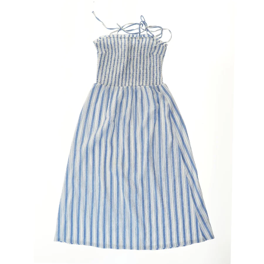 Sommerkjole med blå og hvide striber fra H&M (str. 146)