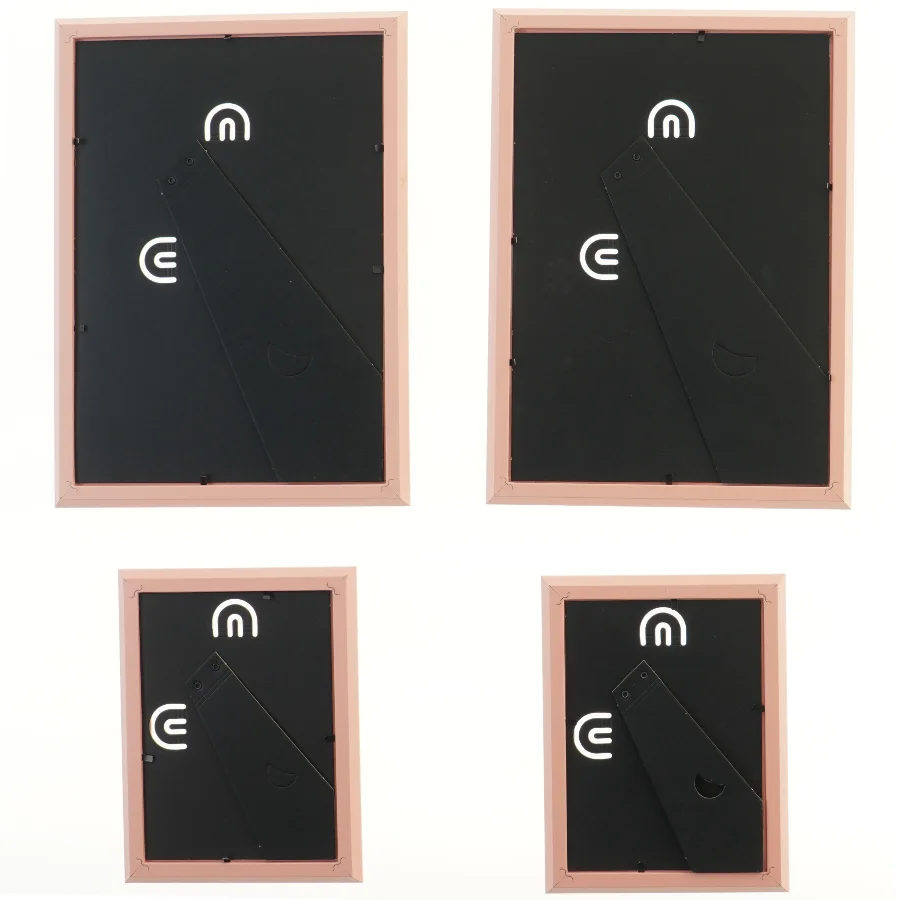 4 stk. lyserøde billedrammer fra IKEA (str. 2 stk 13x18 & 2 stk 33,5x24 cm)