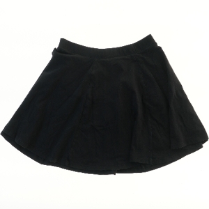 Kort nederdel fra H&M (str. 170)