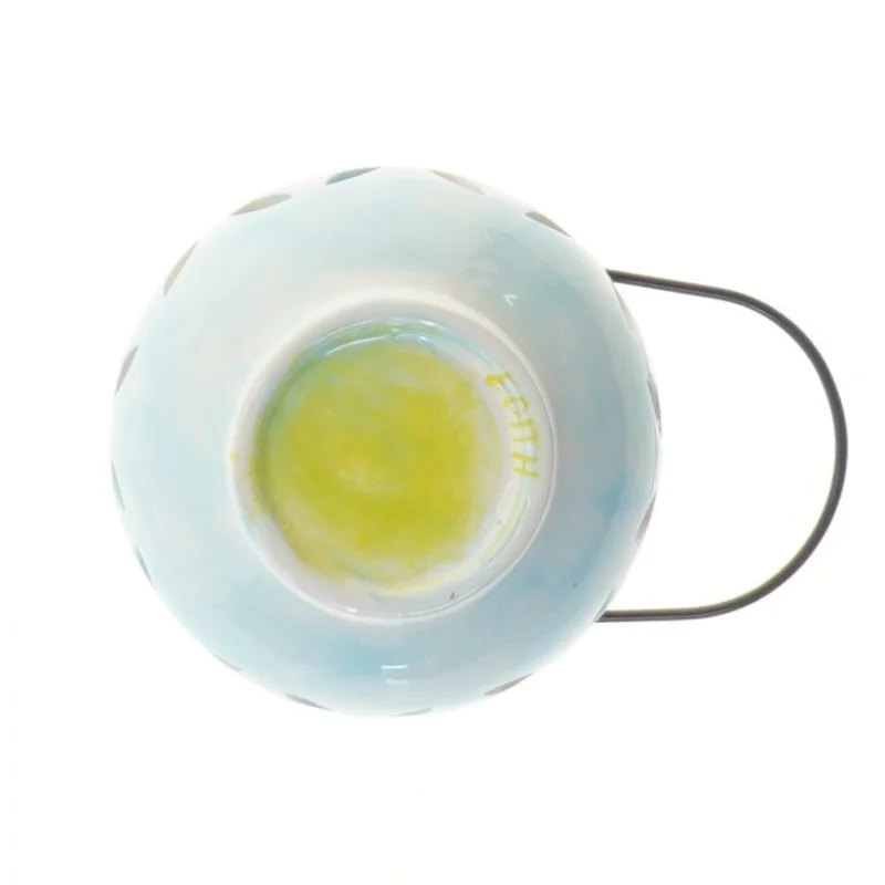 Keramik lygte med mønster og håndtag (str. 7,5 cm)