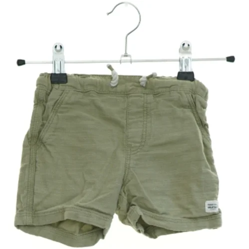 Shorts fra H&M (str. 86 cm)