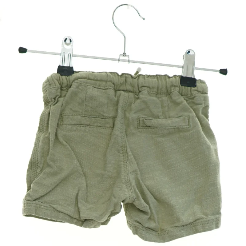 Shorts fra H&M (str. 86 cm)