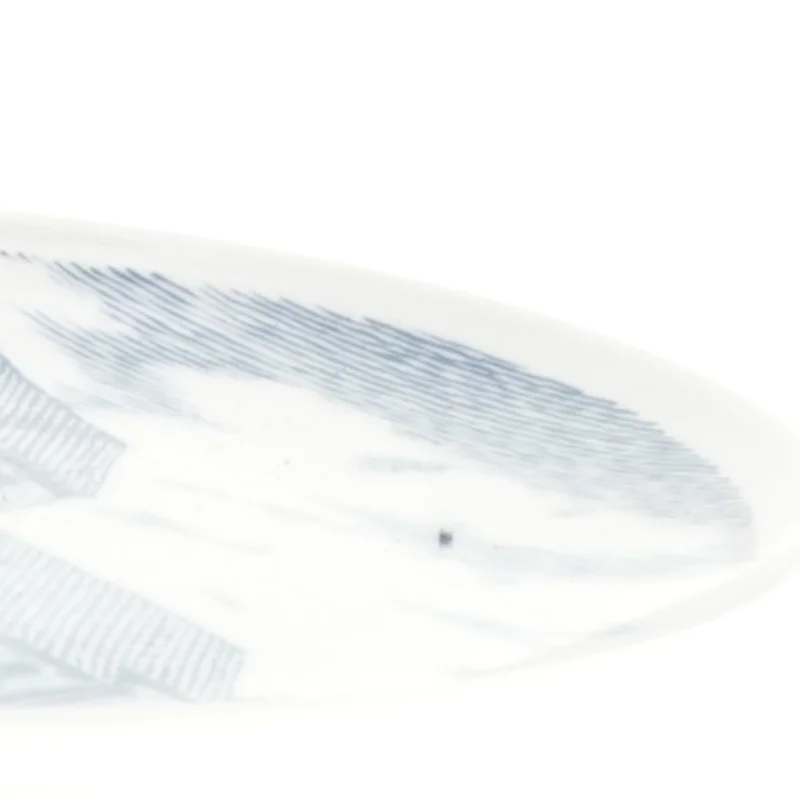 Porcelæsnplatte "Farre Kirke" fra Svane porcelæn (str. Ø 19 cm)