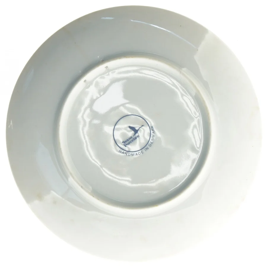Porcelæsnplatte "Farre Kirke" fra Svane porcelæn (str. Ø 19 cm)