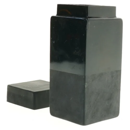 Sort beholder med låg (str. 19 x 8 cm)