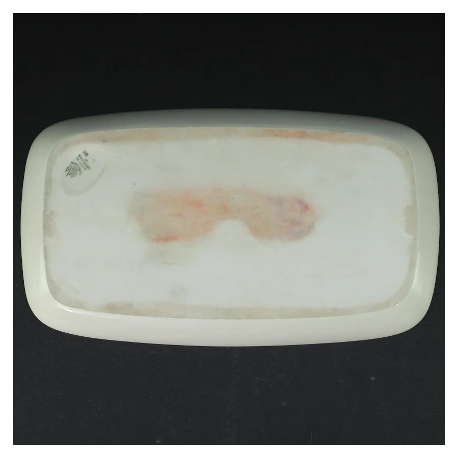 Porcelæn fad med blomstermotiv fra B&G (str. 27,5 x 15,5 cm)