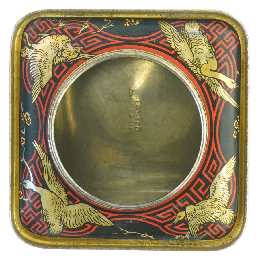 Vintage Tindekasse med Asiatiske Motiver (str. H. 22 cm. 14,5 x 14,5 cm)