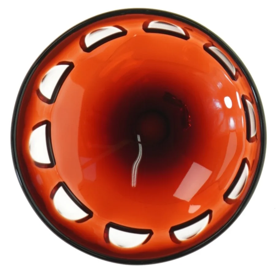 Glas glas på fod (str. H 11 cm ø. 9 cm)