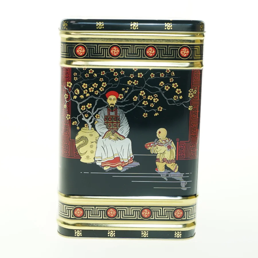 Dekorativ dåse med asiatiske motiver (str. H. 25,5 cm. 16,5 x 16,5 cm)