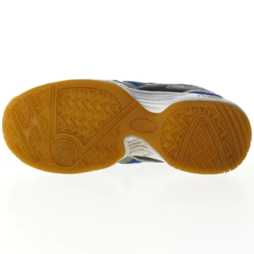 Sko fra Forza (str. 38)