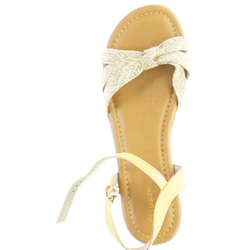 Gule kilehæl sandaler (str. 34)