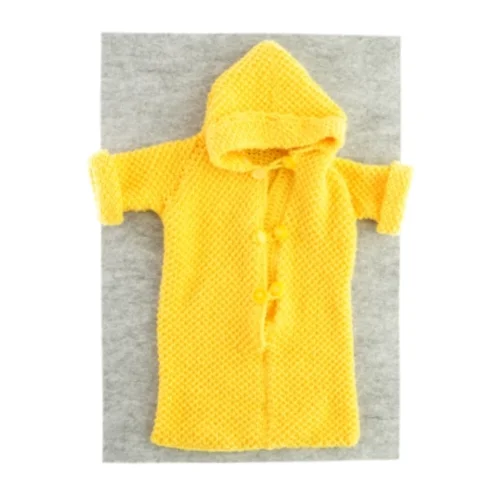 Hjemmestrikket sovepose med hætte til baby eller dukke