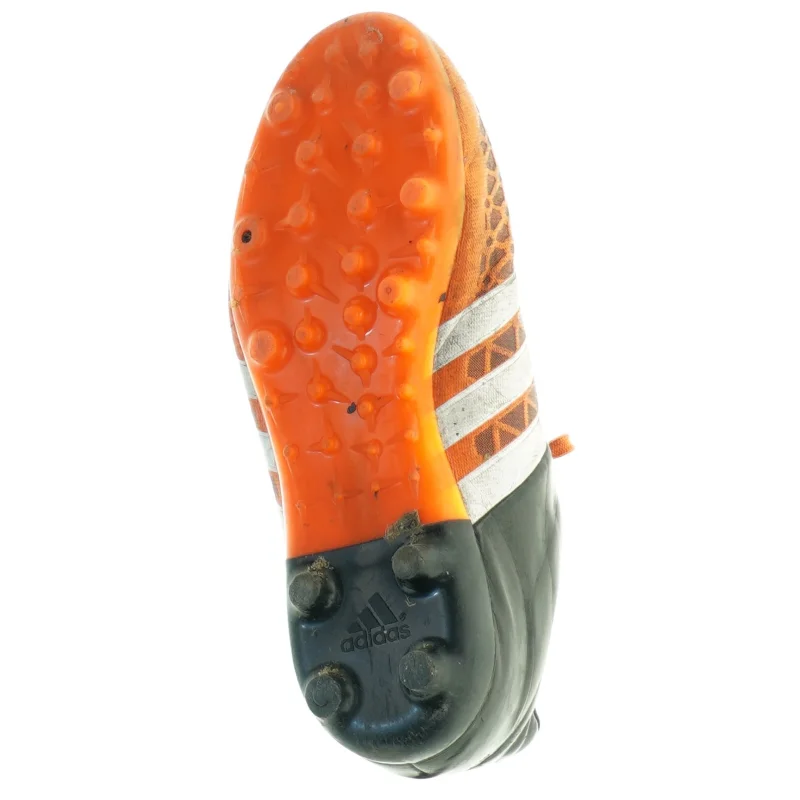 Fodboldstøvler fra Adidas (str. 37 en halv)