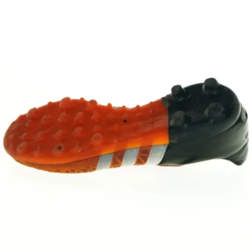 Fodboldstøvler fra Adidas (str. 37 en halv)