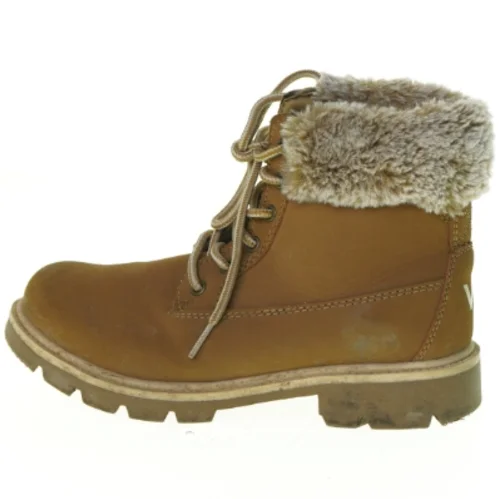 Brune vinterstøvler med foer (str. 37)