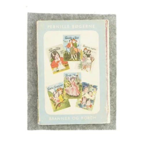 Pernille og Marianne af Gretha Stevns (Bog)