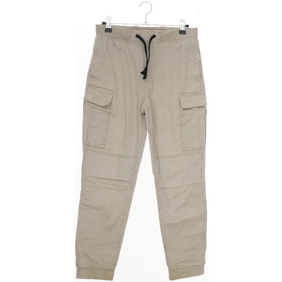 Cargo bukser fra H&M (str. 158)