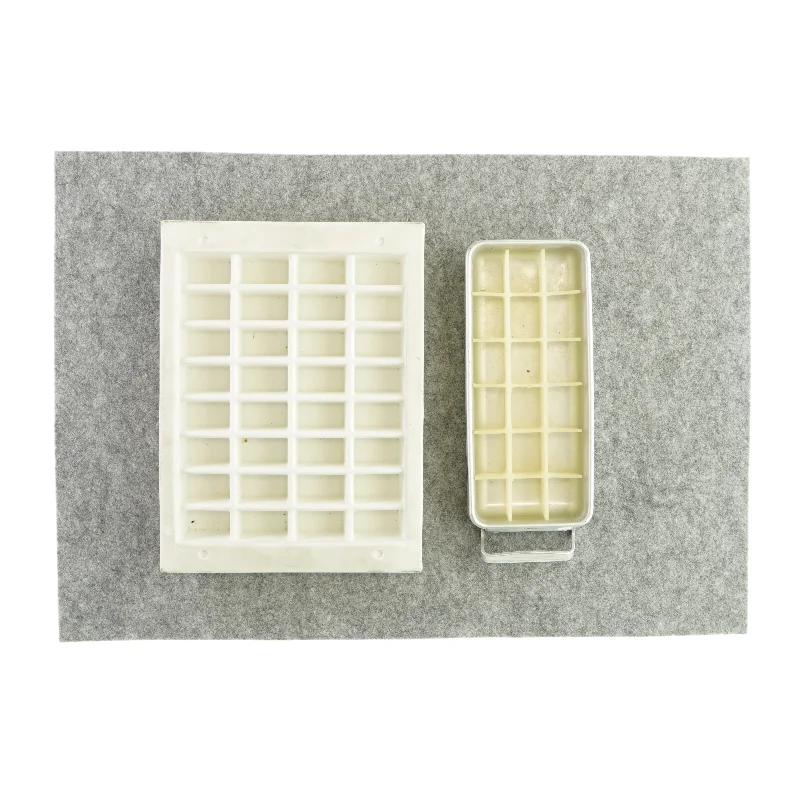 Isterningebakker (2 styks)