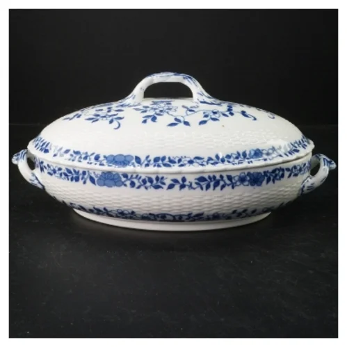 Oval porcelænsfad med låg (str. 26x17 cm)