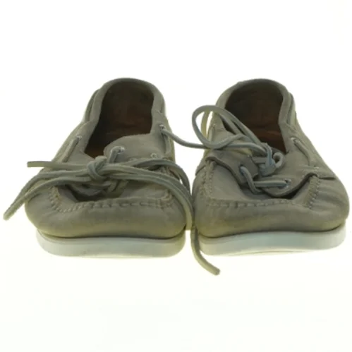 Grå sejlersko fra Vagabond (str. 41)