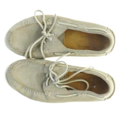 Grå sejlersko fra Vagabond (str. 41)