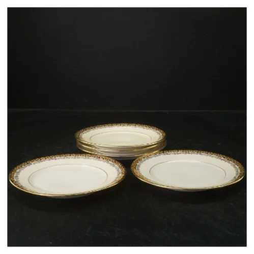 Porcelænstallerkener med guldkant fra KPM (str. Ø 15 cm)