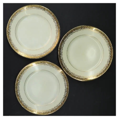 Porcelænstallerkener med guldkant fra KPM (str. Ø 15 cm)