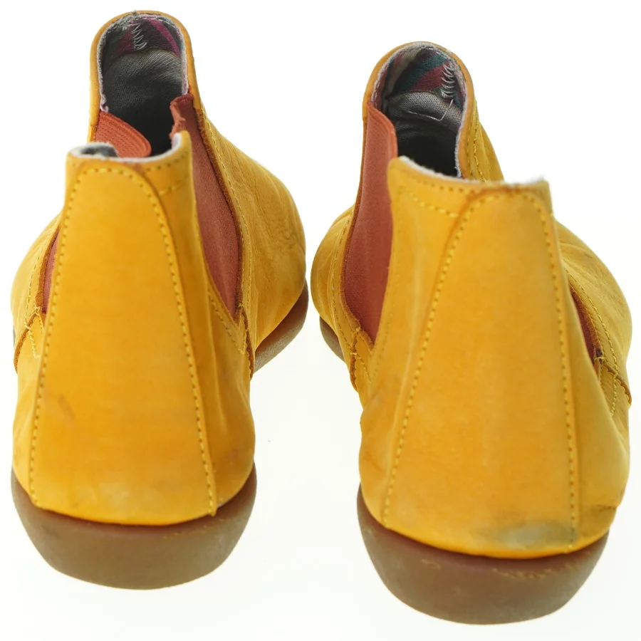 Sko fra The Flexx (str. 39)