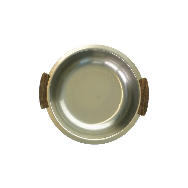 Skål med træhåndtag