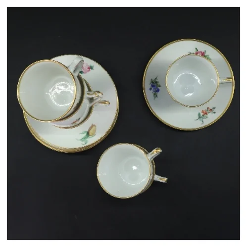 Kaffekop og underkop sæt fra B&G (str. 6 stk Ø 7,5 & 13,5 cm)