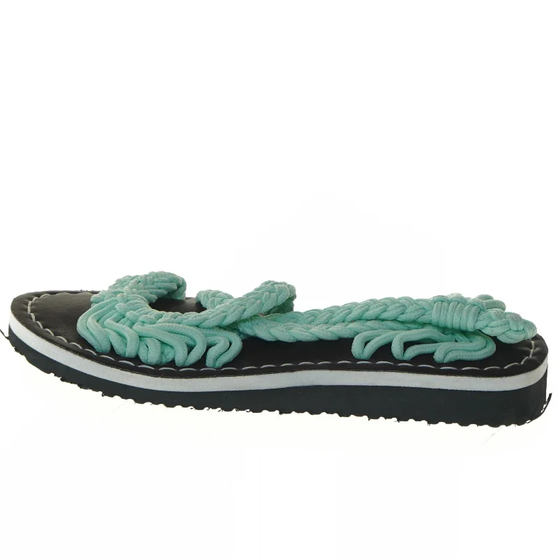 Grønne sandaler med flettet design (str. 25 cm)