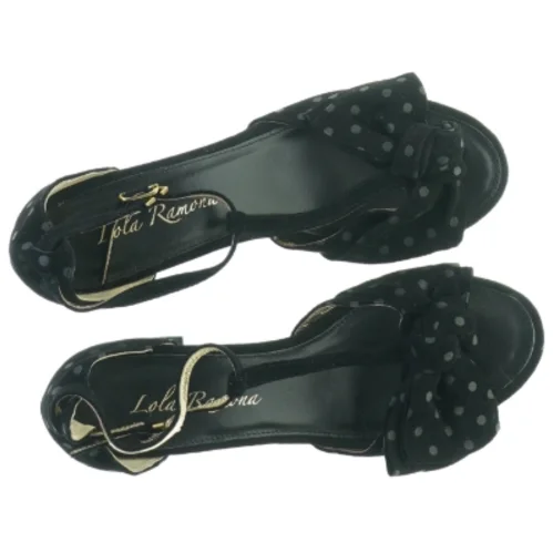 Sko med hæl og sløjfe fra Lola Ramona (str. 38)