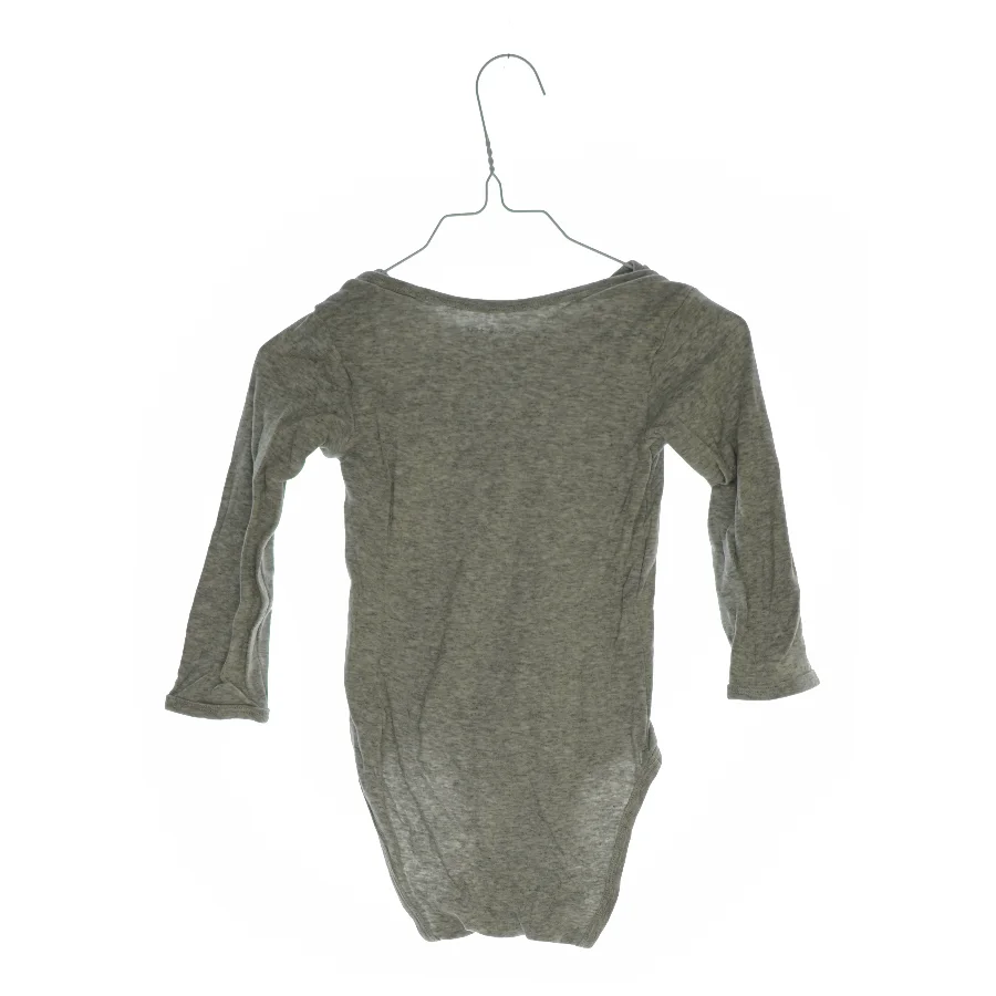 Grå bodystocking (str. 86)