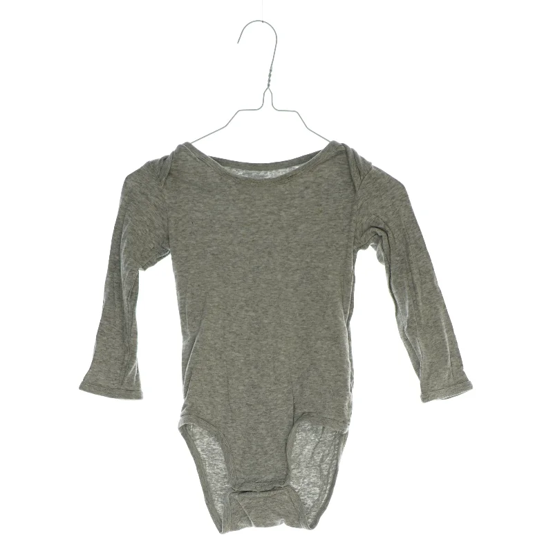 Grå bodystocking (str. 86)