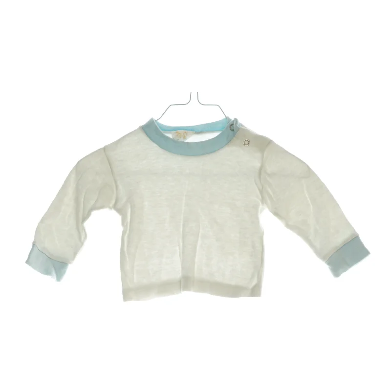 Bluse fra Friends (str. 60)