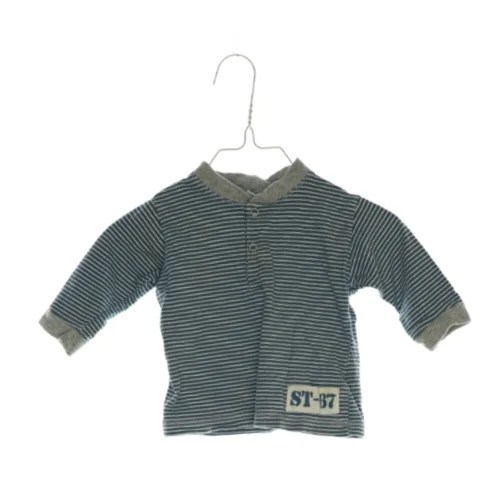 Bluse med striber (str. 74)