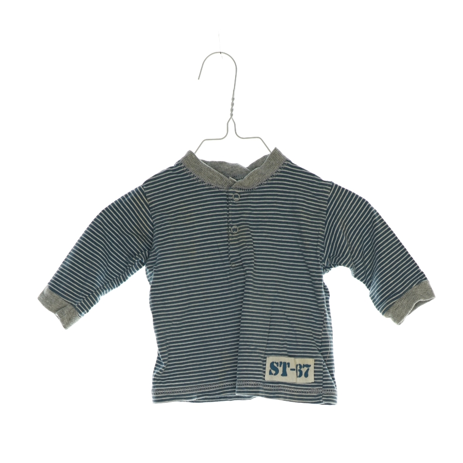 Bluse med striber (str. 74)