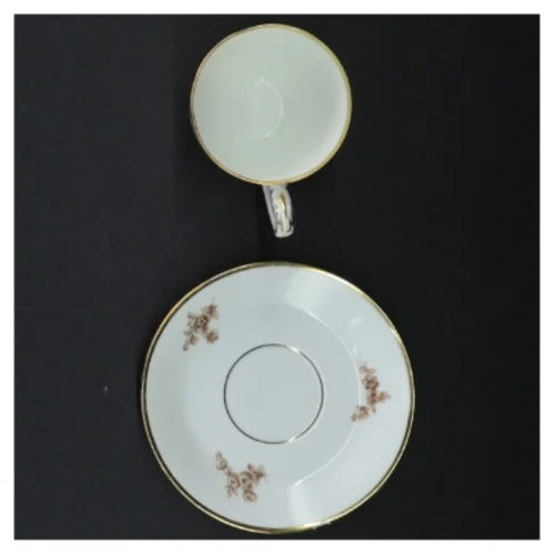 Porcelænskopper og underkopper