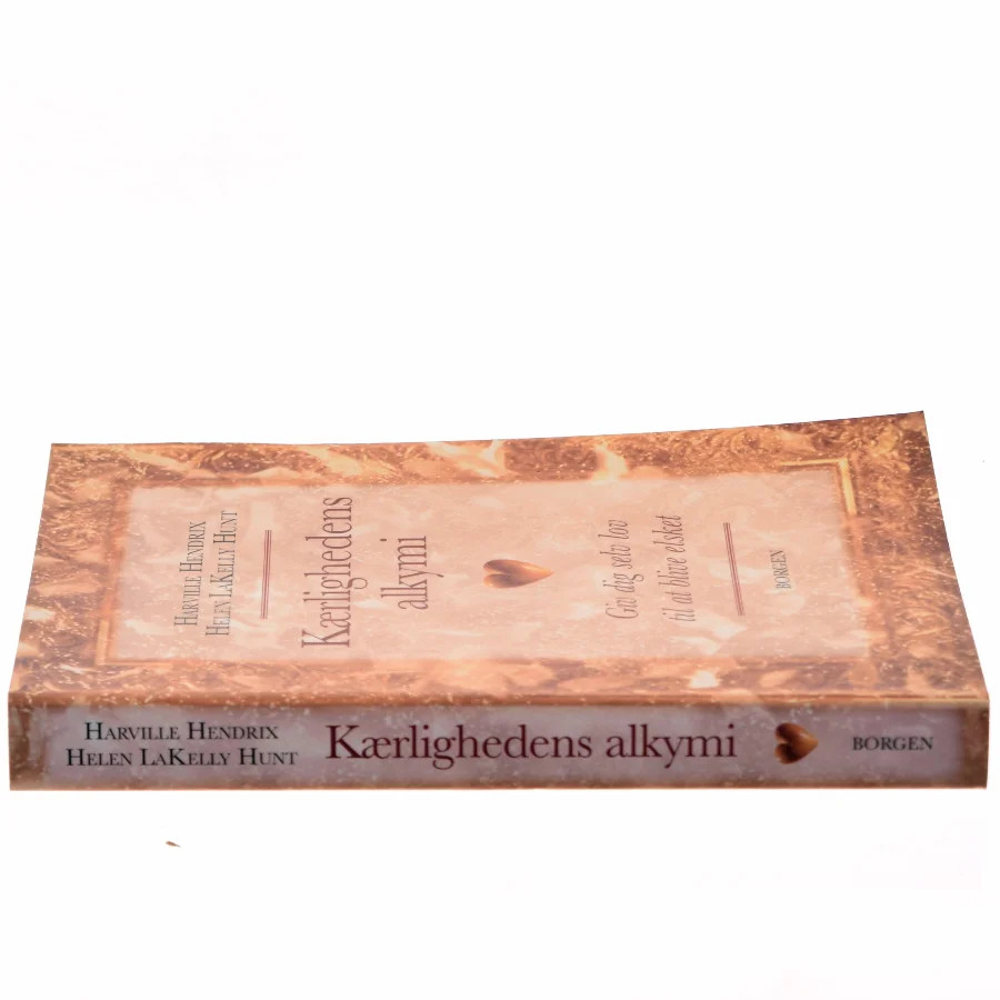 Kærlighedens alkymi : giv dig selv lov til at blive elsket (Bog)